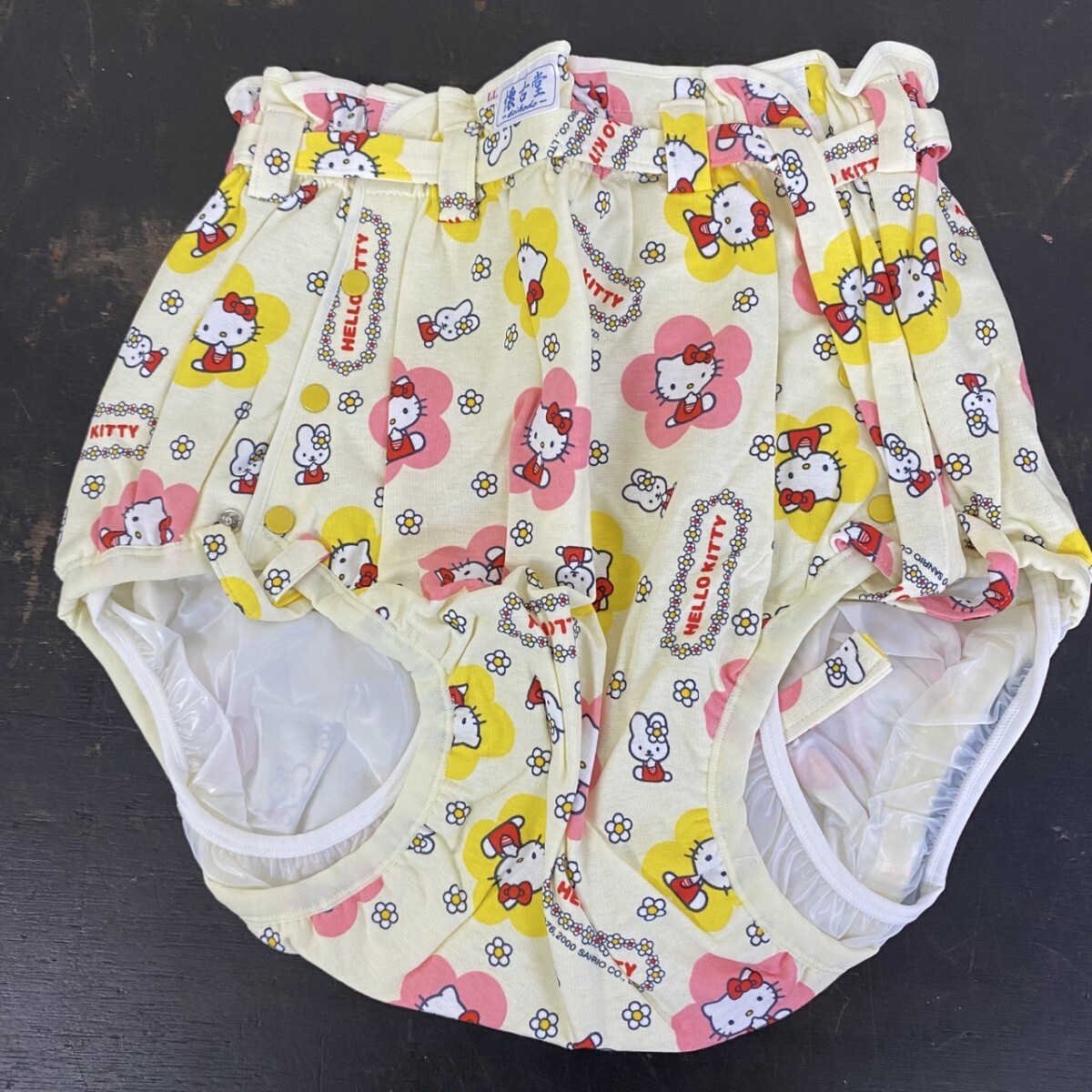 大人用 ✮L-LL おむつカバー 2種 新品ですが自宅保管でシミあり 介護用品 おむつカバー オムツカバー 大人用 男性 M L LL ソ