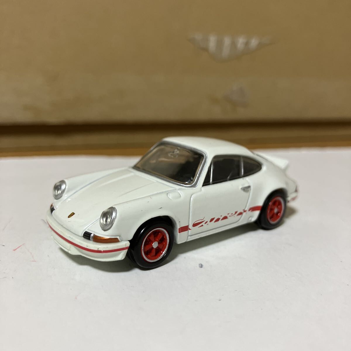 TOMICA ポルシェ911 LV-86 ホワイト TOMICA LIMITED VINTAGE LV-86d 1/64] PORSCHE 911S -1968- (White)
