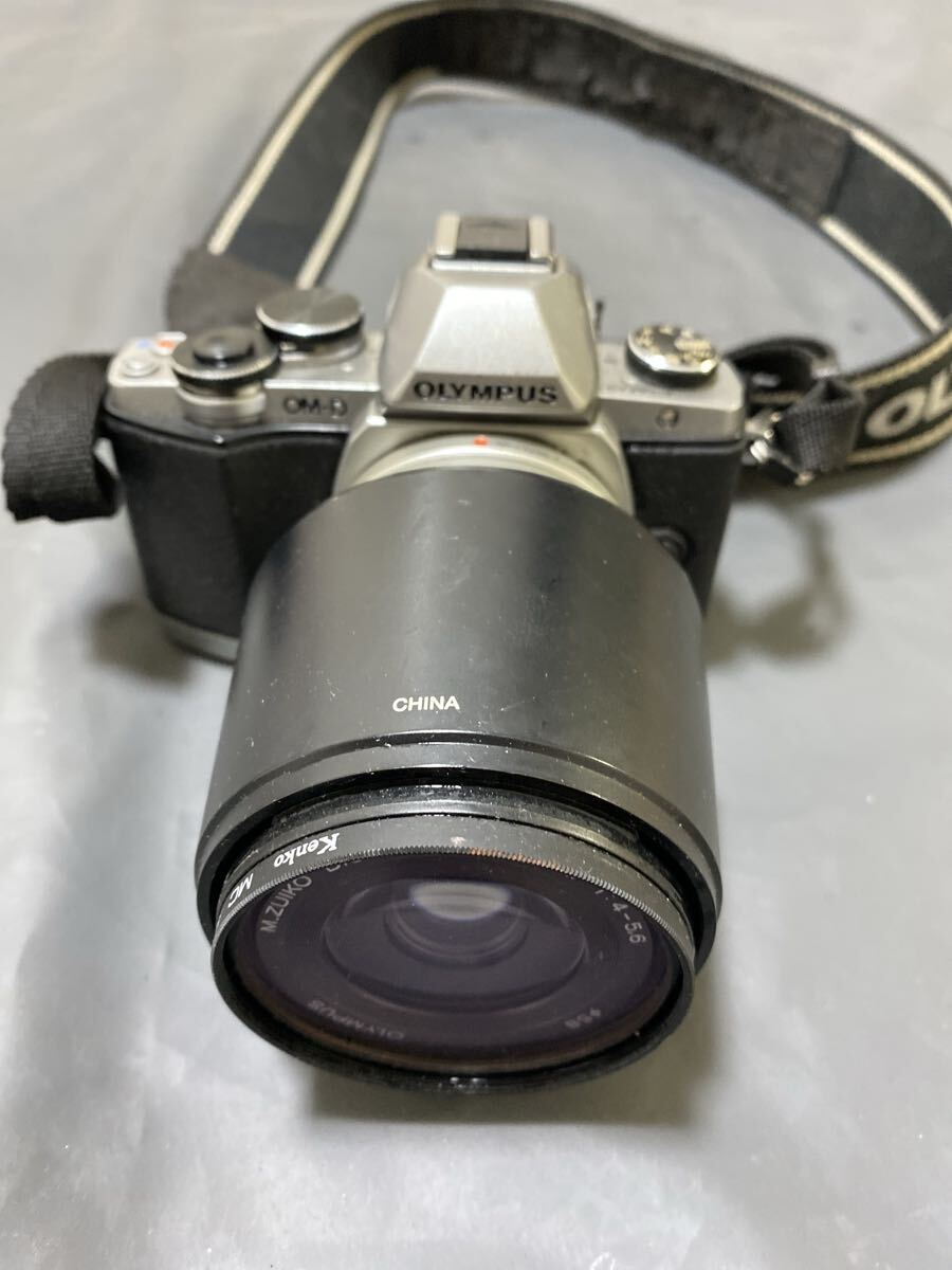 美品❤️フィルムカメラ名機❤️単焦点28mm❤️オリンパスOM40❤️動作好調 2025年最新】Yahoo!オークション -オリンパスom40の中古品・新品