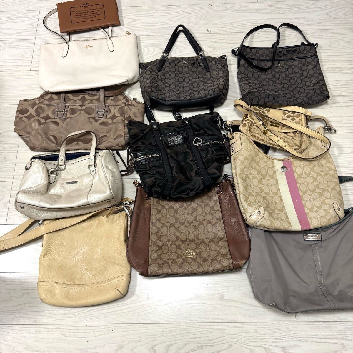 【訳あり】コーチ　coach バック　17点セット　大量　まとめ売り 2025年最新】Yahoo!オークション -コーチ バッグ セットの中古品