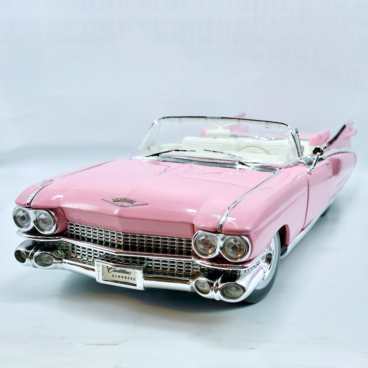 Yahoo!オークション -「キャデラック (ピンク)」(ミニカー) の
