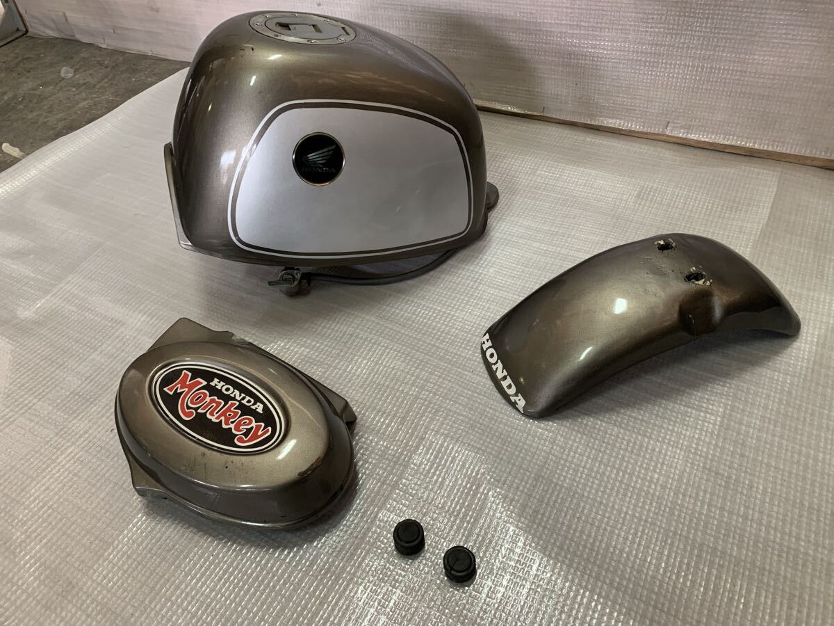 Yahoo!オークション -「6vゴールドモンキー」の落札相場・落札価格