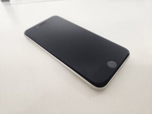 送料当店負担 SIMフリー iPhone SE 第3世代 128GB ホワイト
