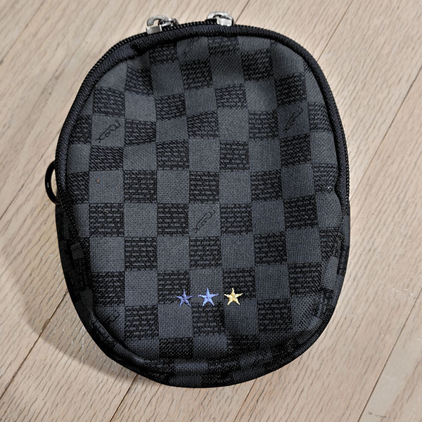 非売品 SONY WALKMAN  ウォークマン ウエスト バッグ ポーチ ウォークマン」過去モデルをモチーフにしたオリジナルポーチが