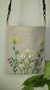 ハンドメイド・オンリーワンのバック・手刺繍・リネン・デイル・ヒソップ・カモミール・サンヴィタリア・手刺繍ショルダー/斜め掛けバック