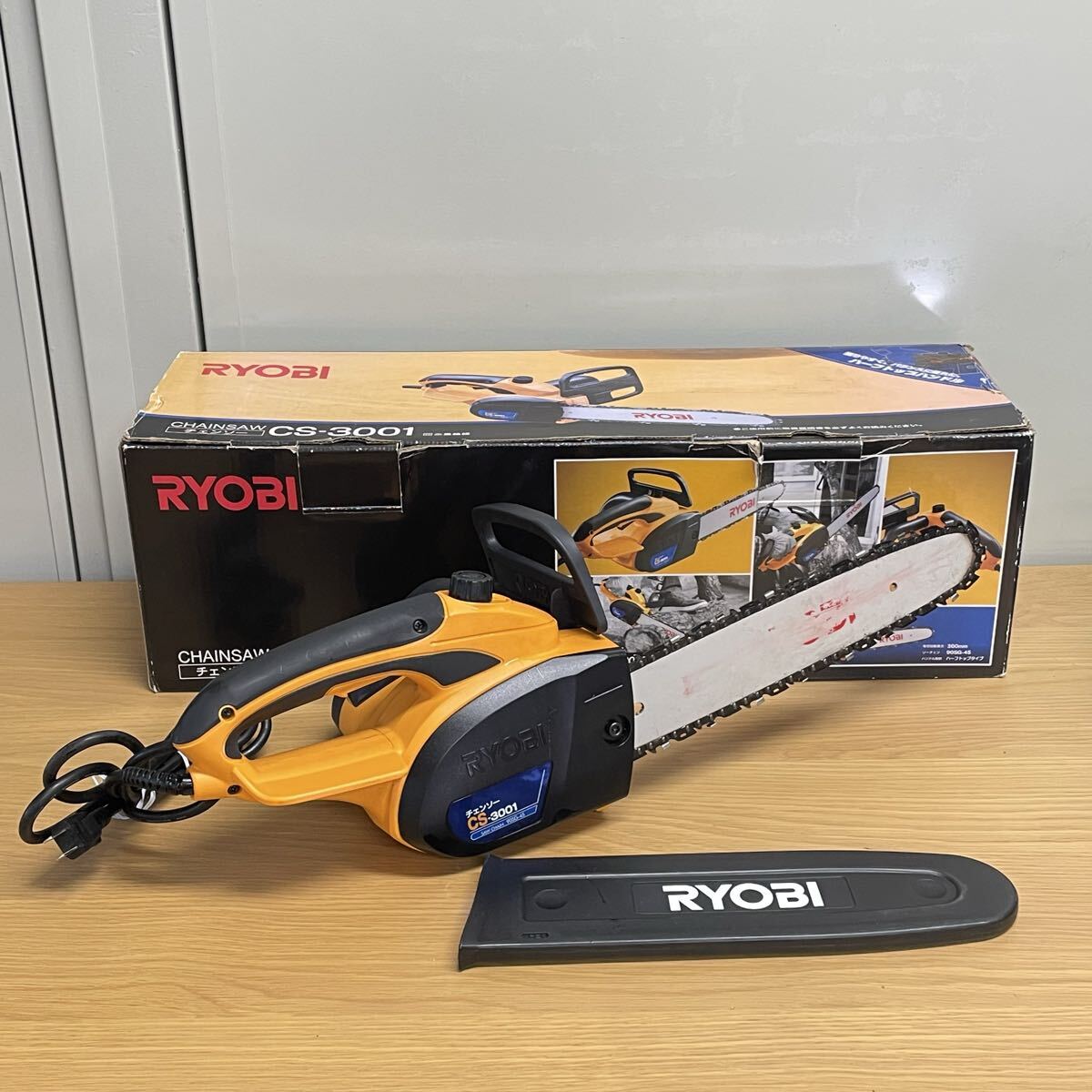RYOBI - RYOBI 電動チェーンソー　CS-3001 新品未使用 電気チェーンソー300mm (RYOBI CS-3001) レンタル