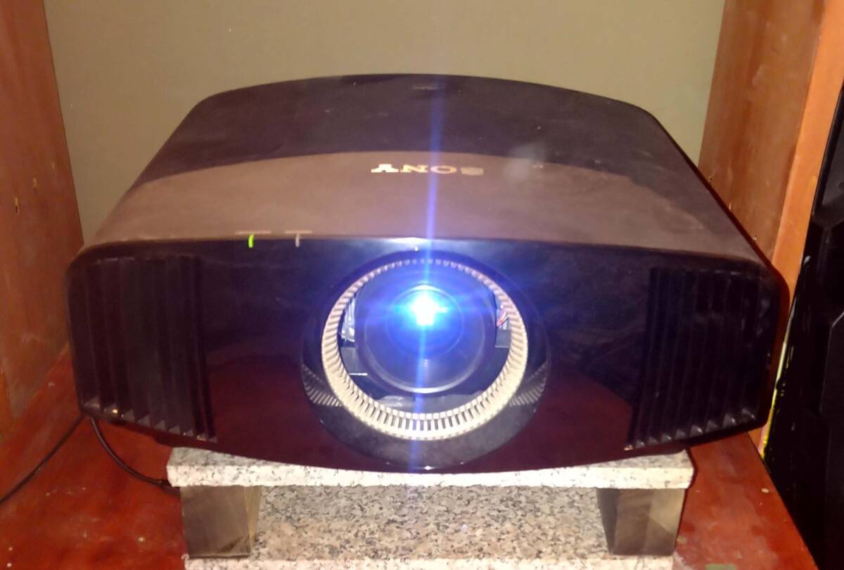 Yahoo!オークション -「vpl-vw535」(映像機器) の落札相場・落札価格