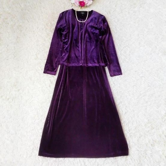 ローラアシュレイ ベロア襟付き Aライン ロングワンピース 上品 紺 日本製 ローラアシュレイ ベロア襟付き Aライン ロングワンピース 上品