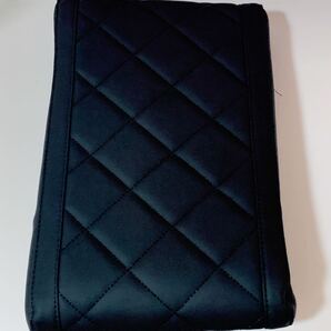 ブラック キルティング コンソールボックス CC73 ストラップ付きで便利