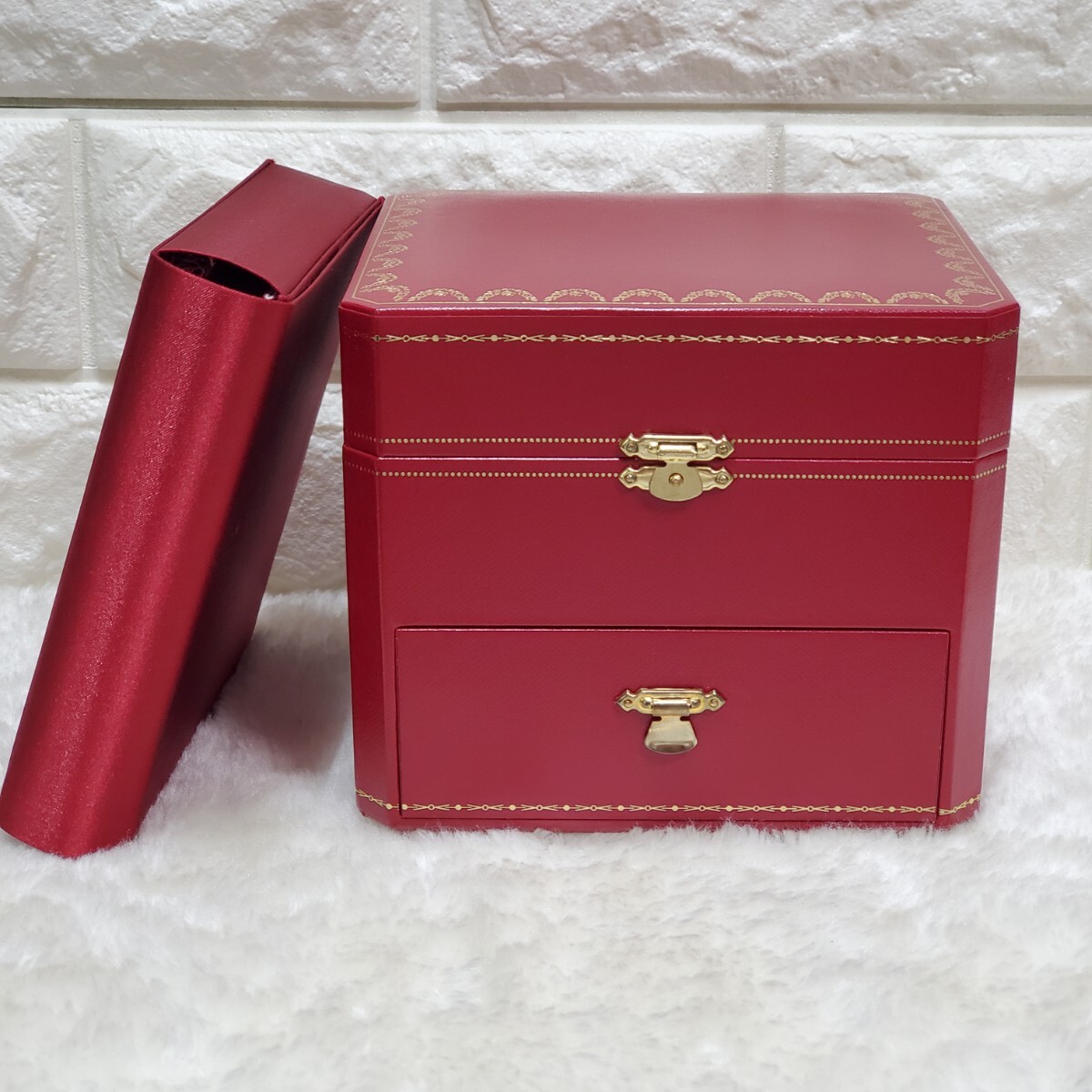m*r様 【新品未使用】カルティエ ケース Cartier カルティエ リングケース 指輪ケース 指輪用 箱 リング