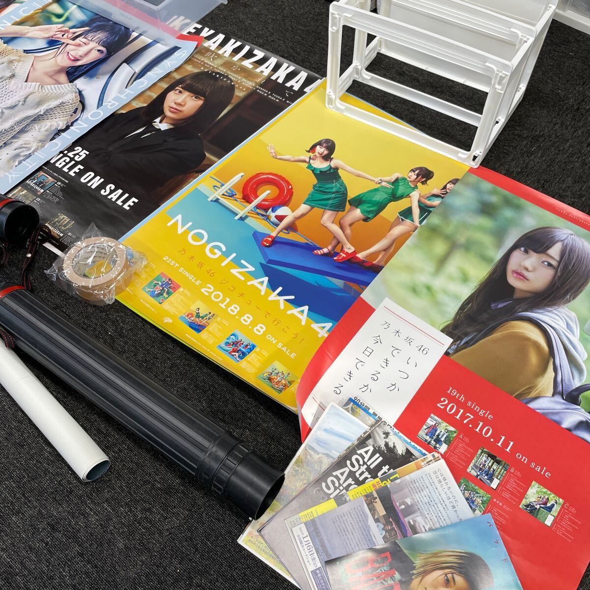 ☆*☆様 欅坂46 サイン入りポスター2枚セット Yahoo!オークション -「欅坂46 サイン」の落札相場・落札価格