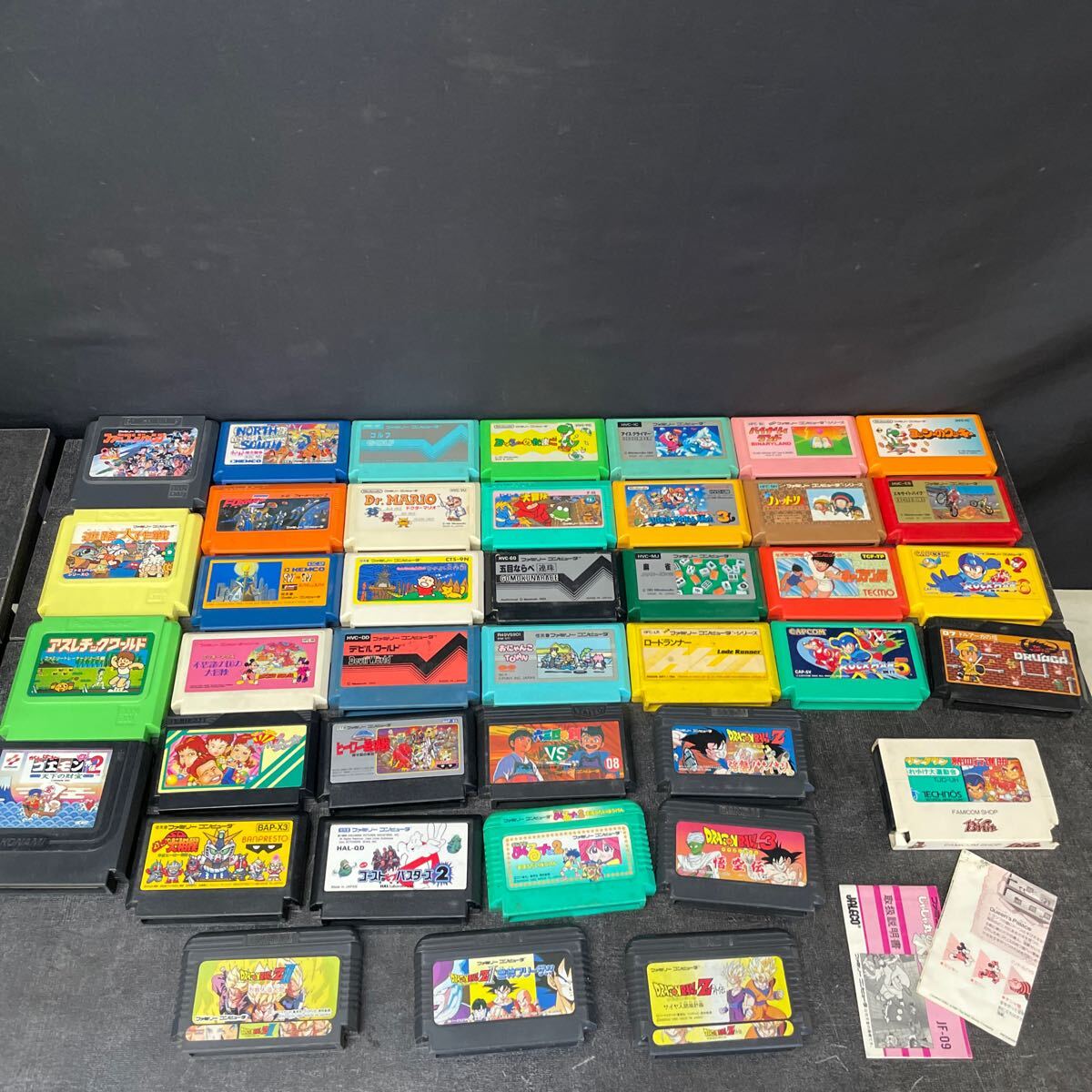 ファミコンカセットのみ ファミコンカセット全1,053本を箱付きでコンプリートしたマニア