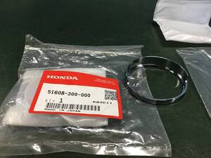 ホンダ CB750 フロントフォークリブ ヘッドライトステー カバー 2個セット 純正 未使用 51608-300-000