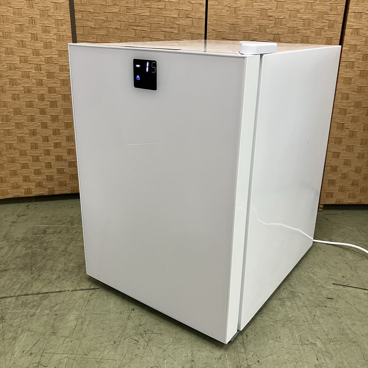 名古屋市内 近郊送料無料 2022年製 ハイアール 1ドア 冷凍庫 未使用保管品 ハイアール、冷凍容量を増やしたい人に「セカンド冷凍庫」として
