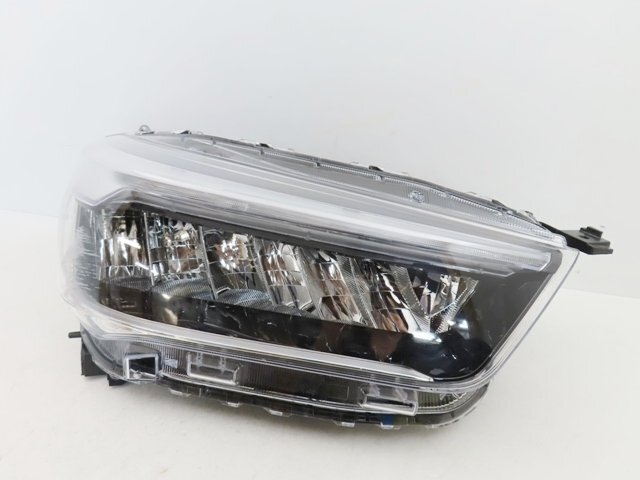 A200A ライズ 右ヘッドライト ICHIKOH 1991 LED#4092 A200A ライズ 右ヘッドライト ICHIKOH 1991 LED#4092 - メルカリ