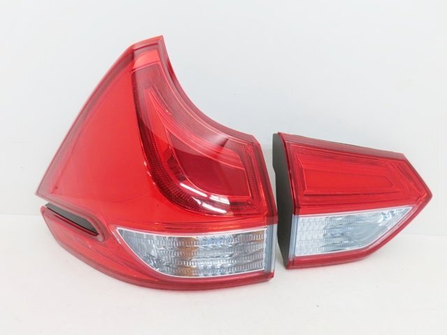 新品未使用品 ホンダフリード(GB7、8)テールランプ左右2セット ホンダ 純正 フリードプラス 《 GB7 》 左テールランプ 33550