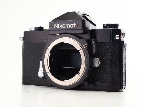 Nikon Nikomat フィルムカメラ　NIKKKOR単焦点レンズ付き Yahoo!オークション -「nikomat」(フィルムカメラ) (カメラ
