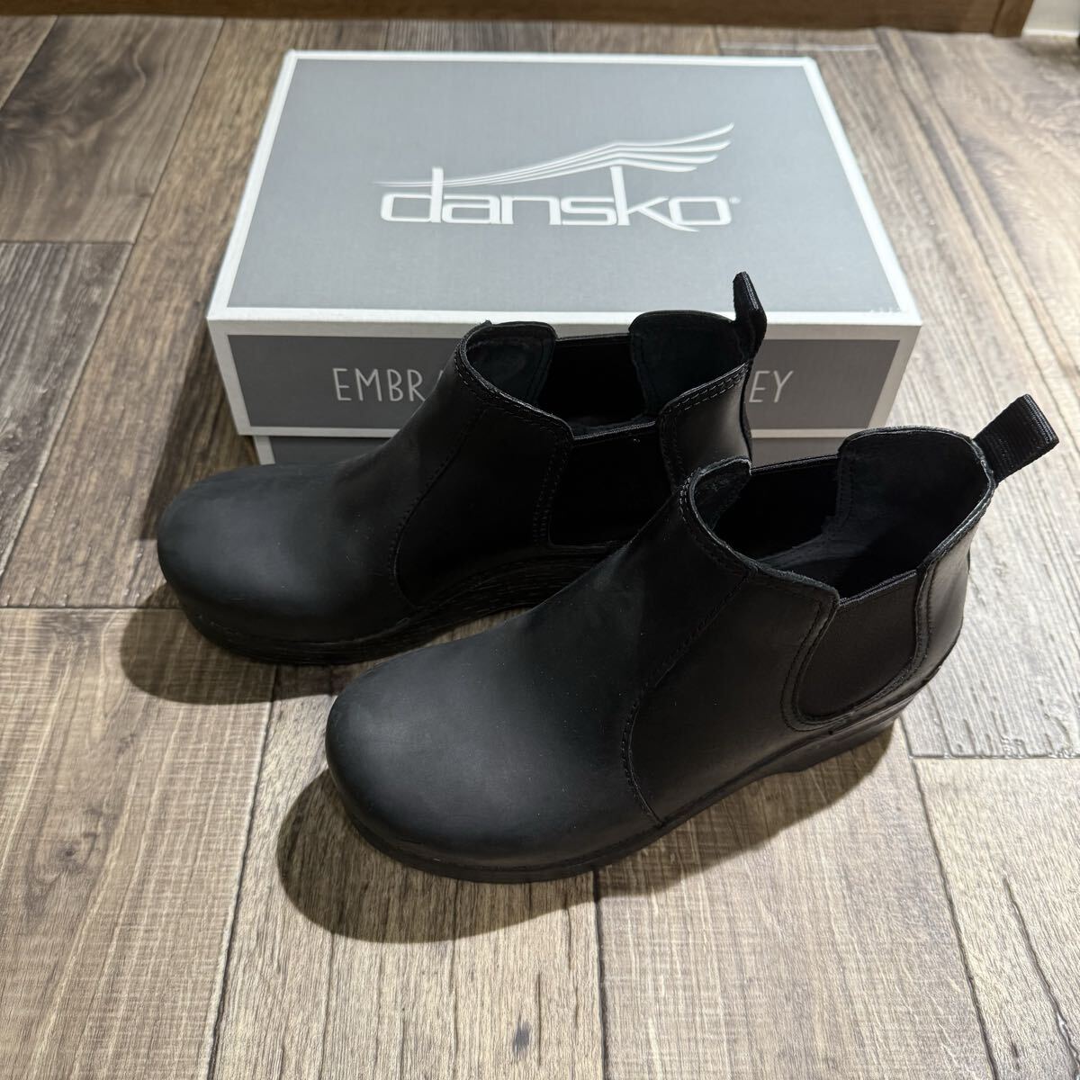Yahoo!オークション -「dansko ダンスコ 36」の落札相場・落札価格
