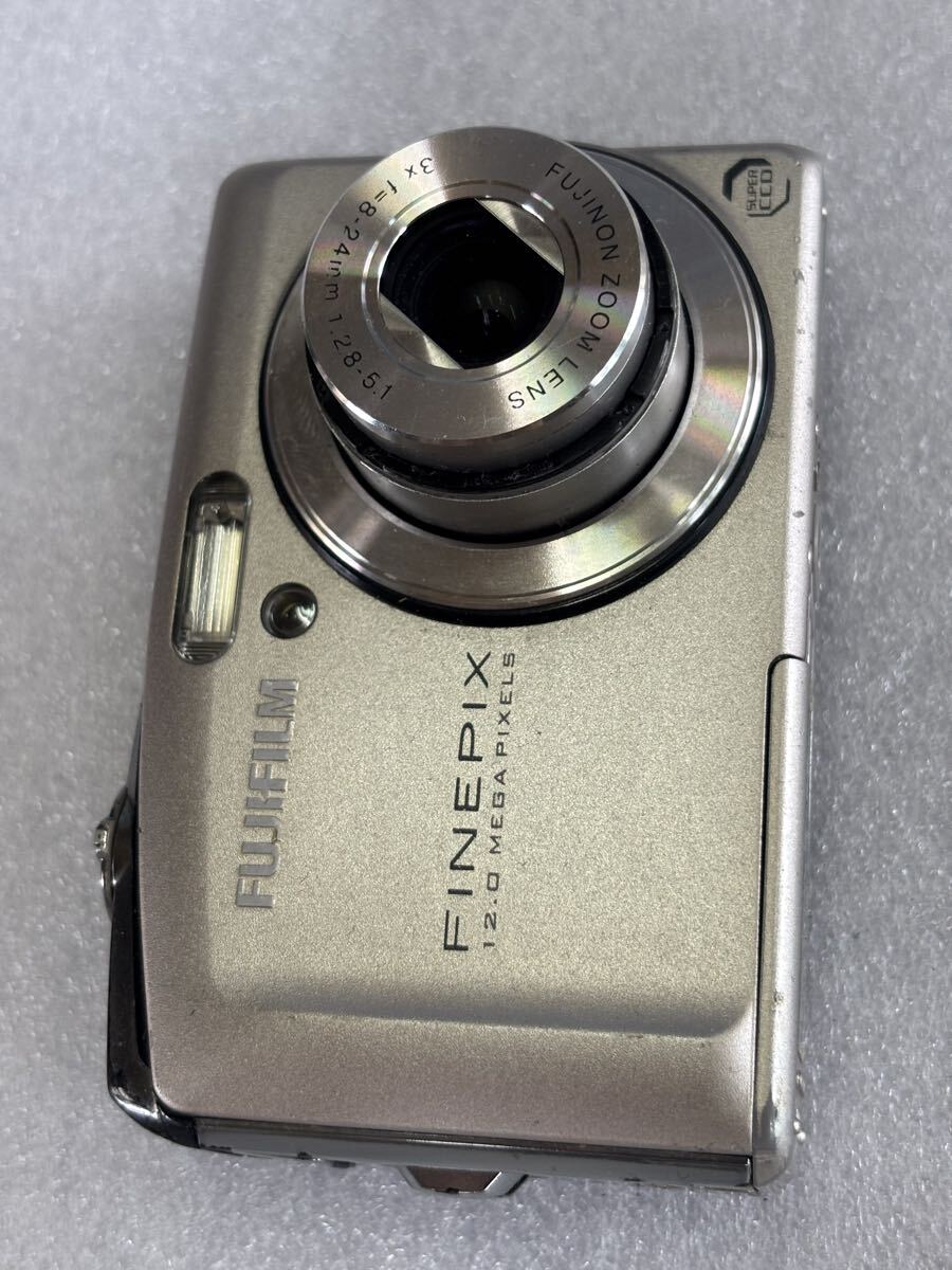 fujifilm F810 コンパクトデジタルカメラ　ジャンク ジャンク】1100円 富士フィルム Finepix F710 動作検証・作例