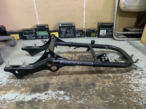 Yahoo!オークション -「ズーマー」(フレーム) (パーツ)の落札相場