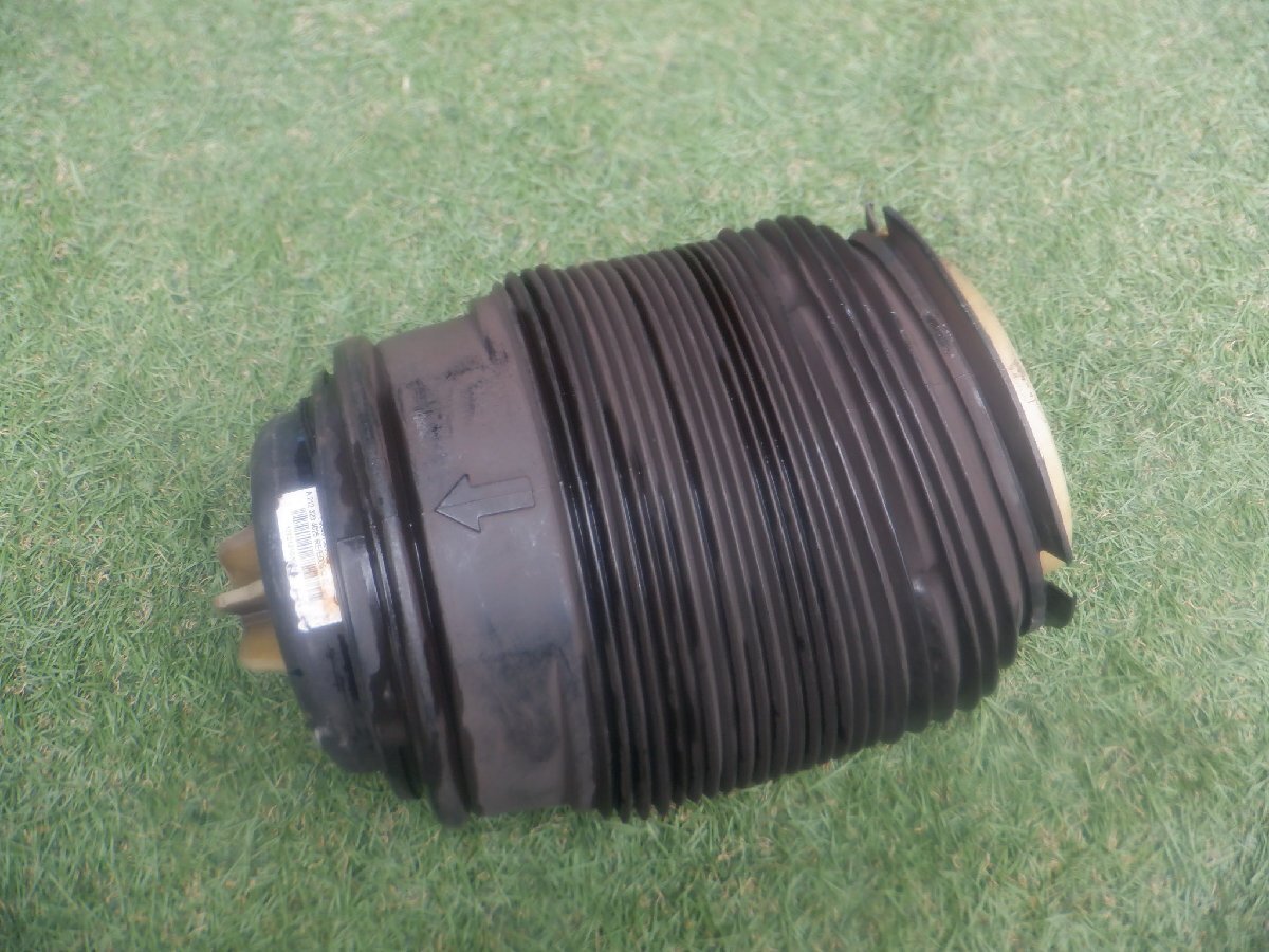 S212用　エアサス　未使用品 ベンツ リア エアサス 左右 W212 S212 E250 E280 E300 E320 E350