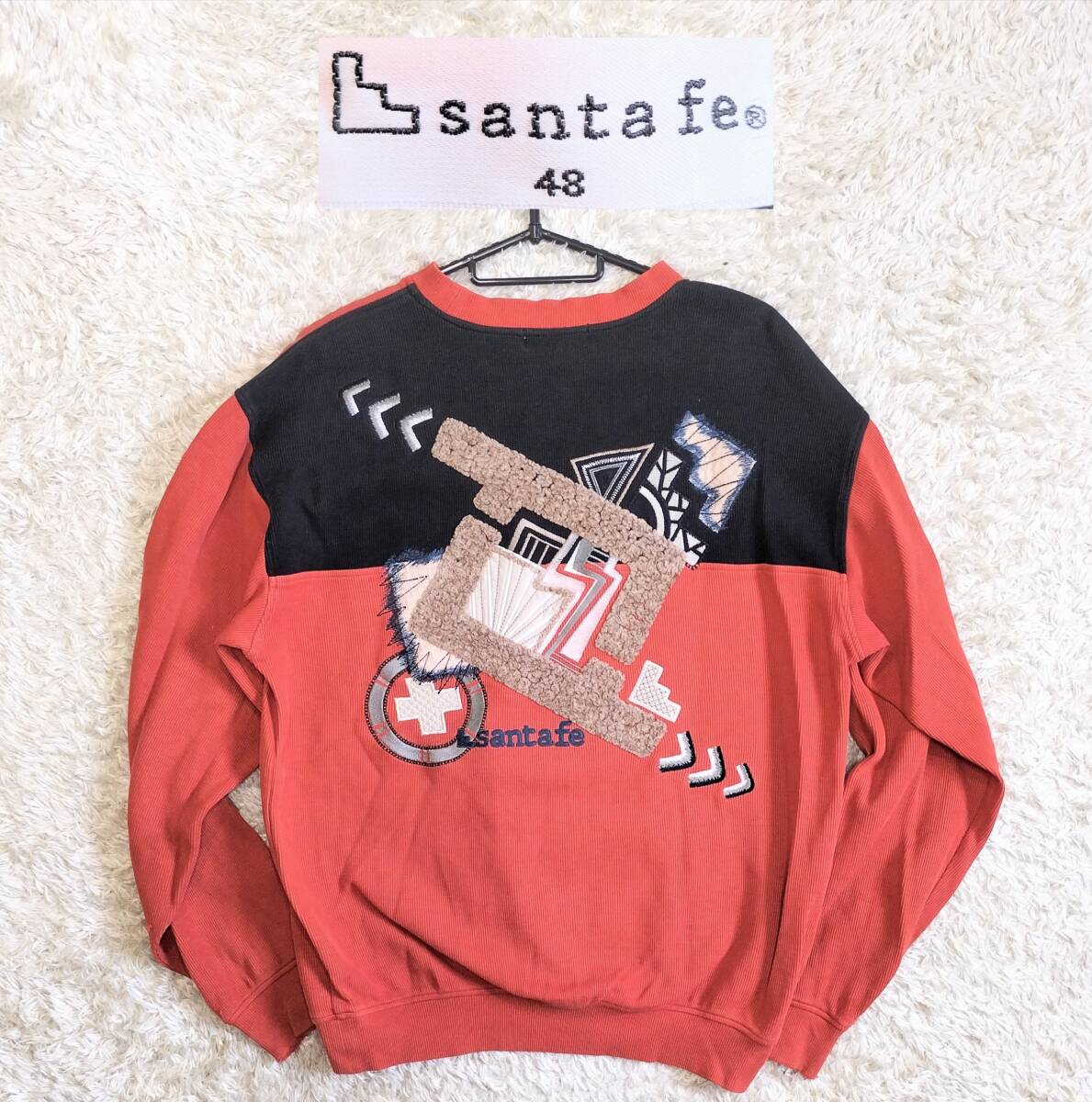 santafe サンタフェトレーナー朱色 刺繍L~ LLサイズ　新品未使用 サンタフェ サンタフェ・24 AW 秋冬・バックモチーフロゴ刺繍