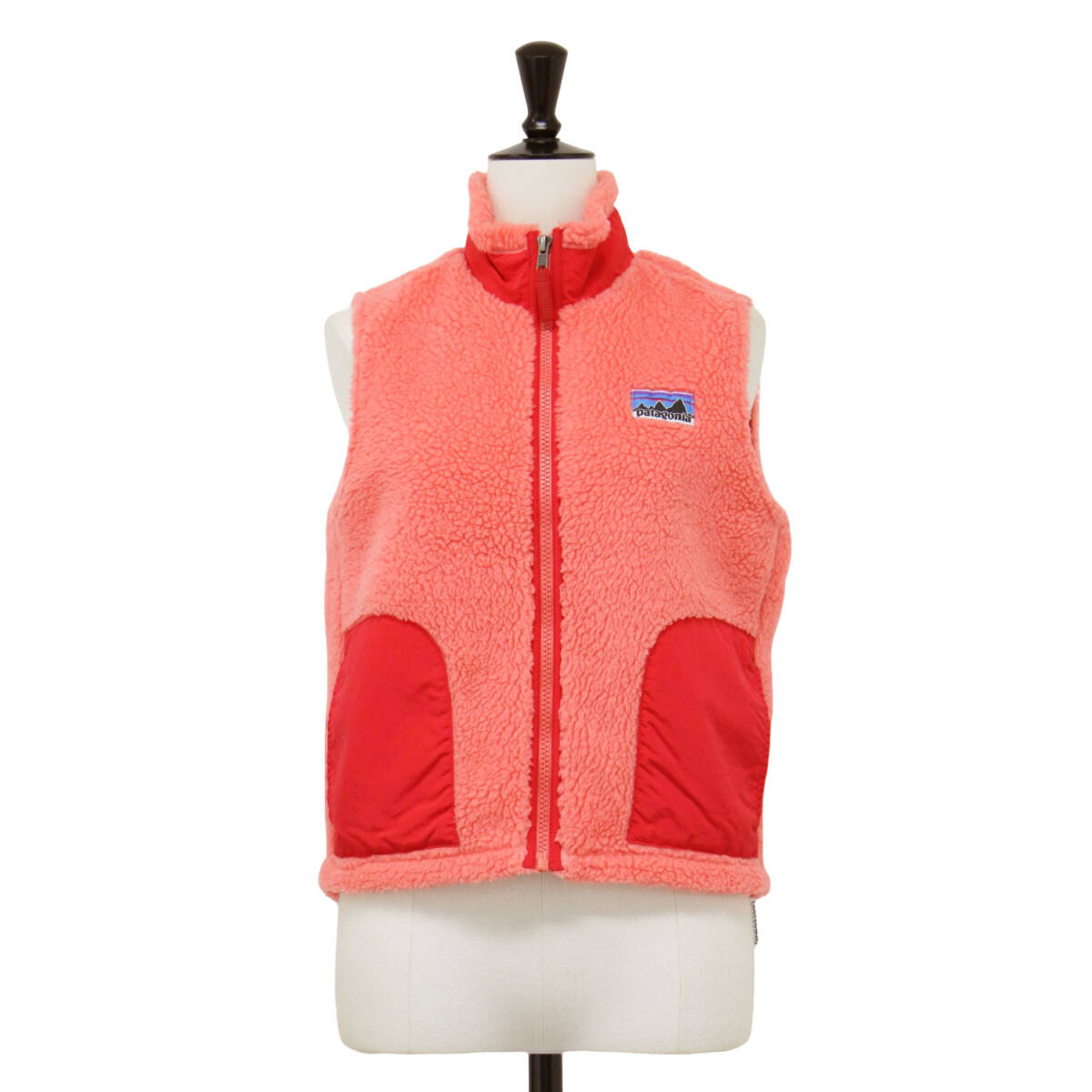 Patagonia　未使用　ボアベスト　ピンク Patagonia 未使用 ボアベスト ピンク Patagonia 未使用