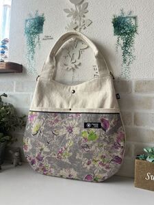 ハンドメイド.*岡山デニ(ナチュラルカラー)*×花柄リネン*丸い形が可愛いぺたんこトートバッグ*ショルダーでも☆。.:*・゜