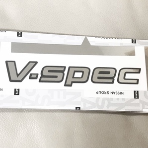 送料無料 日産 スカイライン R34 Vスペック V SPEC リアエンブレム ステッカー エンブレム 日産 純正 在庫ございます