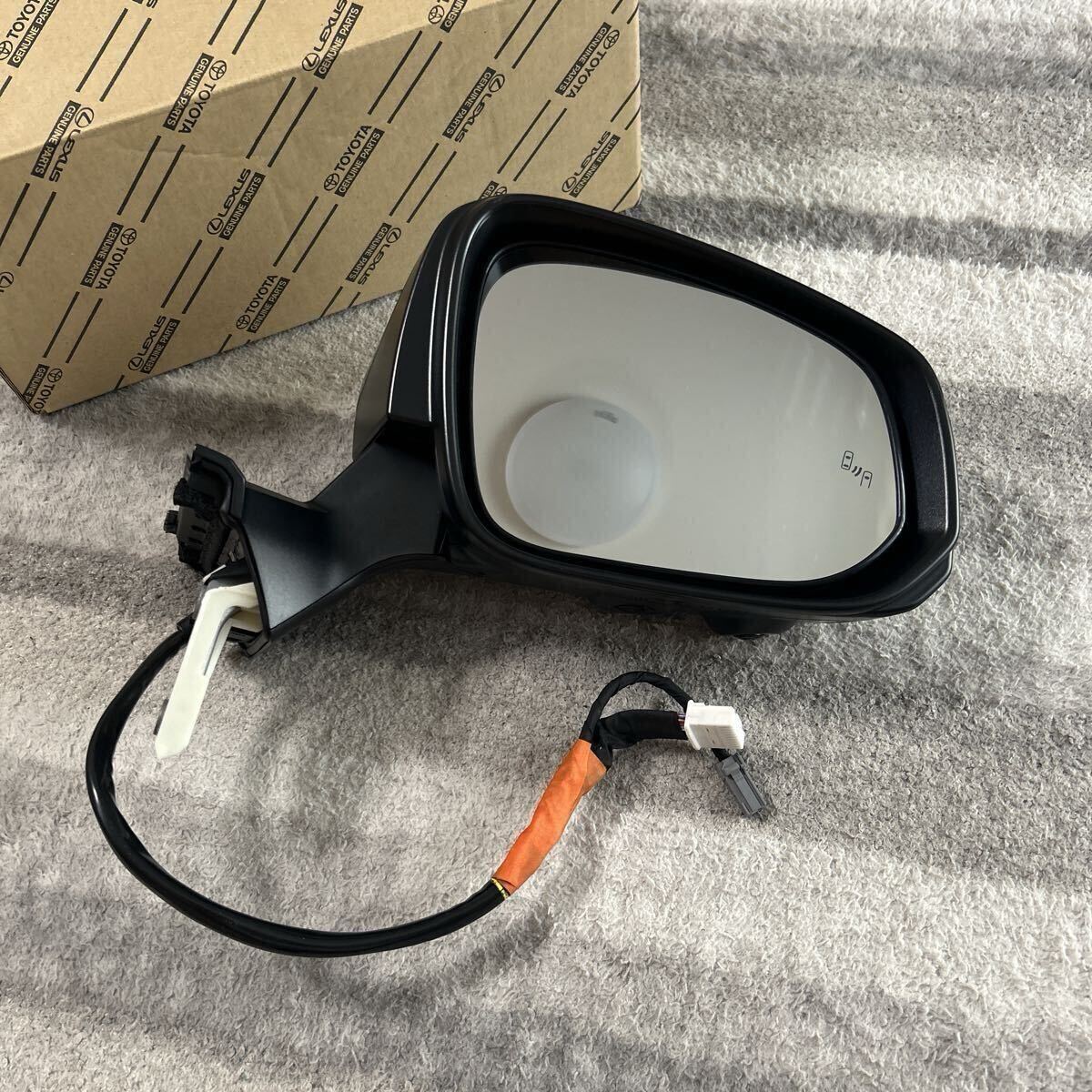 ヴェルファイア ANH20W 右ドアミラー 7P 2009年 ヴェルファイア ANH20W 右ドアミラー 7P 2009年 Yahoo