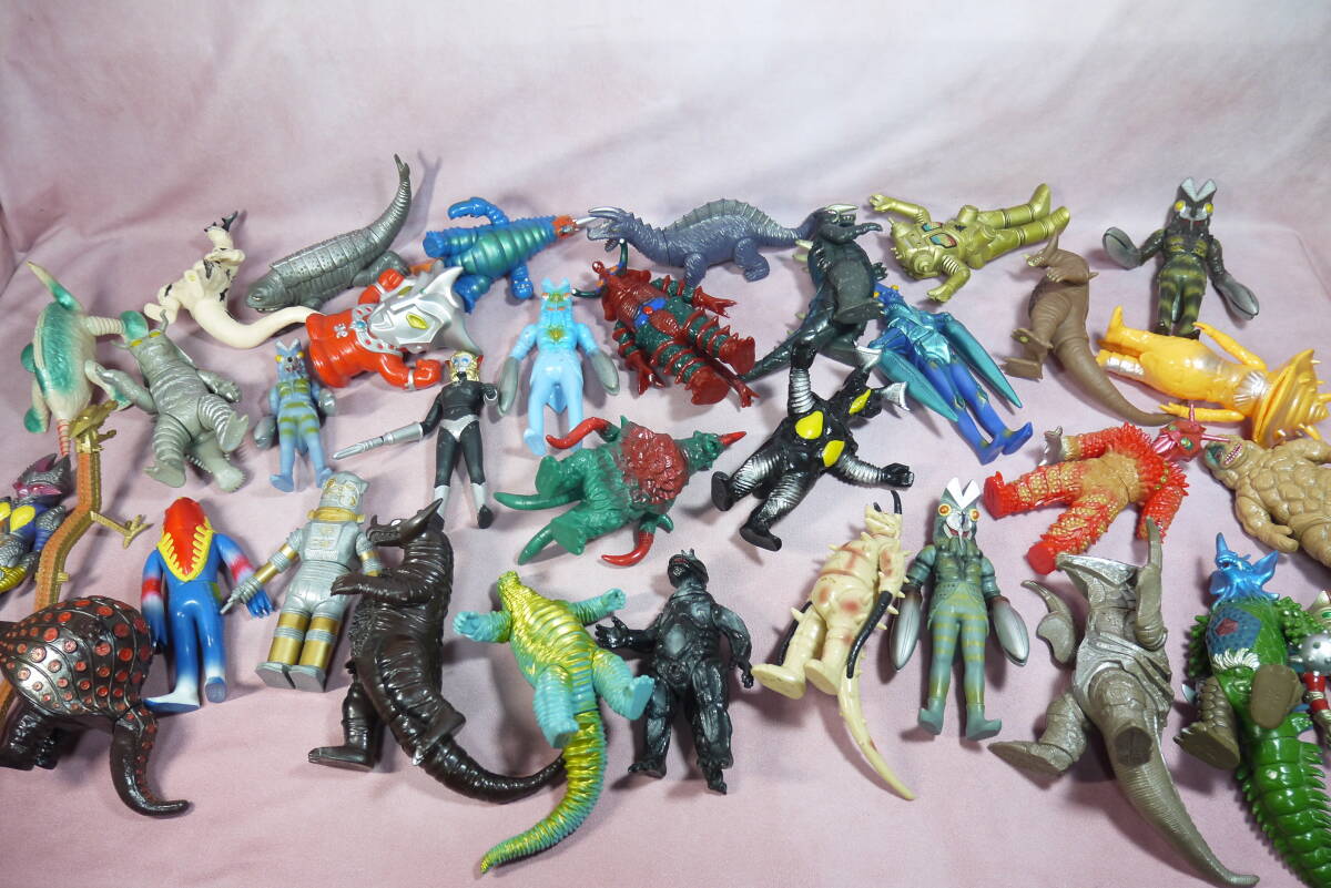 Yahoo!オークション -「ウルトラ怪獣 ナース」(フィギュア) の