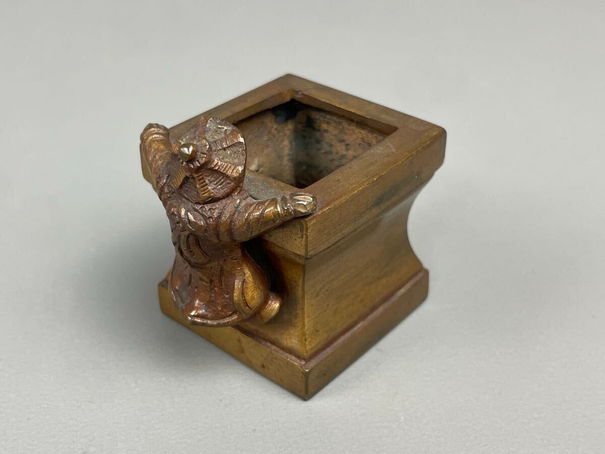 蓋置　井戸のぞき　城丘【中古美品】 蓋置 井戸のぞき 城丘【中古美品】