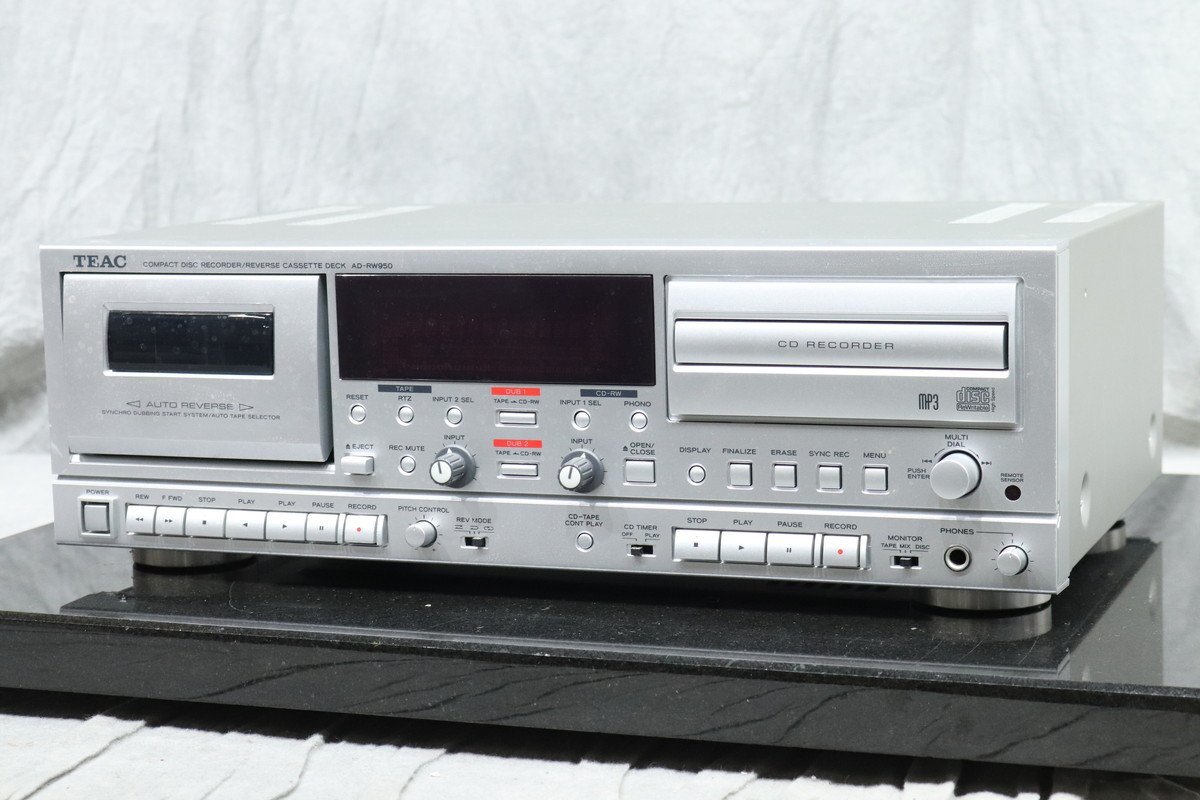 TEAC AD-RW950（カセット・CDレコーダー一体型ユニット） TEACのCDレコーダー/カセットデッキ AD-RW950のご紹介です
