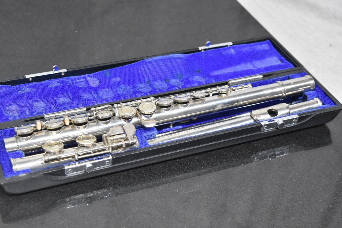 メンテナンス済み　フルート　YAMAHA　YFL-23　Eメカ付き YAMAHA ヤマハ フルート YFL-23 Eメカ 管楽器 初心者 入門
