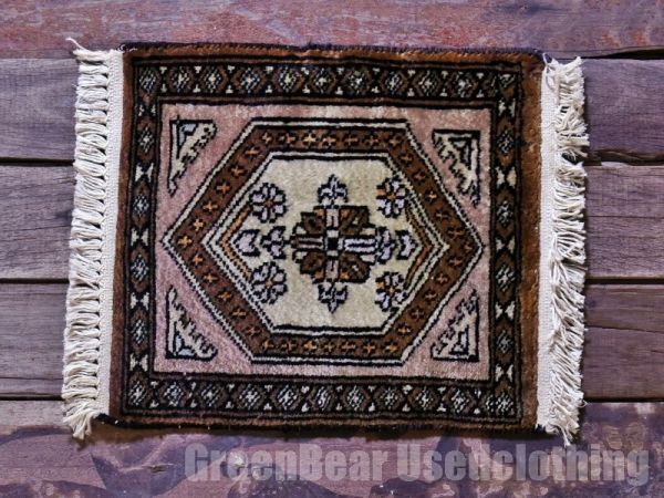 m*4様 トライバルラグ（絨毯） ヴィンテージ ★オークション 2025年最新】トライバルラグの魅力的なラインナップ - Yahoo