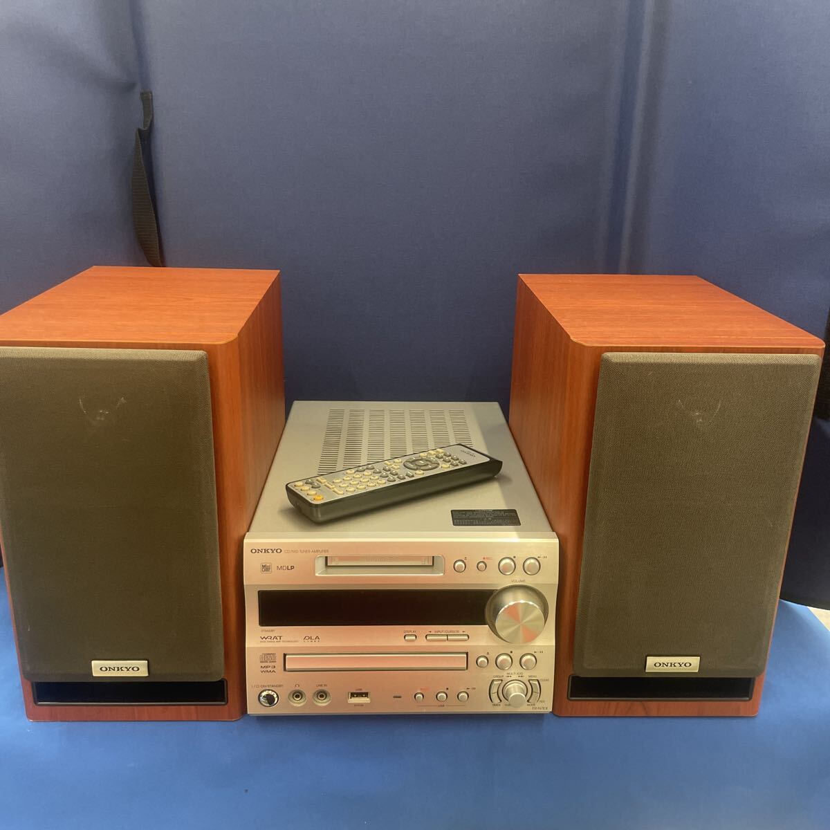 動作品　ONKYO ミニコンポ FR-N7EX CD MINIDISC Amazon.co.jp: オンキヨー(Onkyo)ONKYO オンキヨー(オンキョー