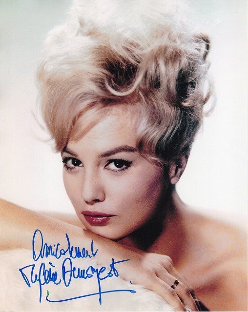 ミレーヌ・ドモンジョ直筆サイン入り写真… ☆ ミレーヌ・ドモンジョ 直筆ハンドサイン入り写真