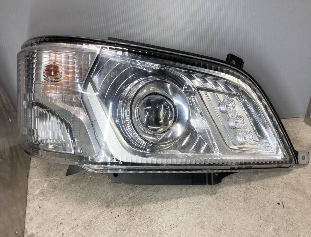 2025年最新】Yahoo!オークション -トヨタ ダイナ ヘッドライトの