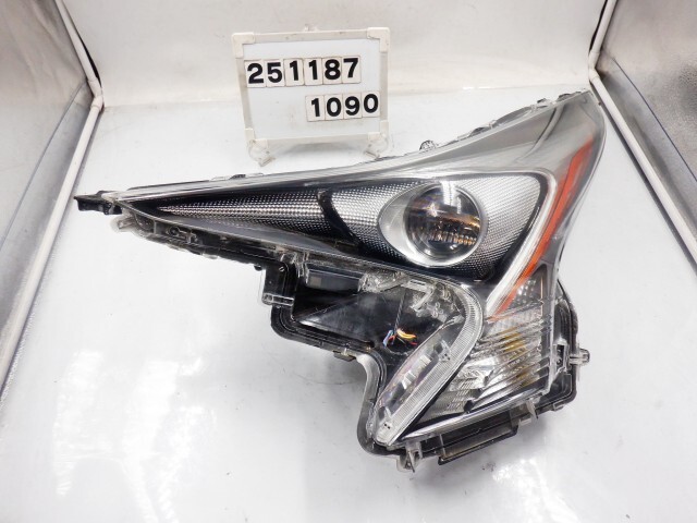 ZVW50 プリウス 左ヘッドランプ 2025年最新】Yahoo!オークション -50 プリウス ヘッドライト 左