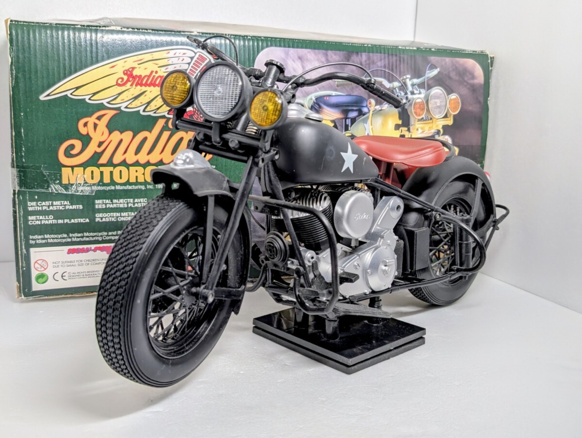 1/6 フィギュア　インディアン モーターサイクル ダイキャストバイク Amazon | NewRay ニューレイ 1/6 Indian Motorcycle