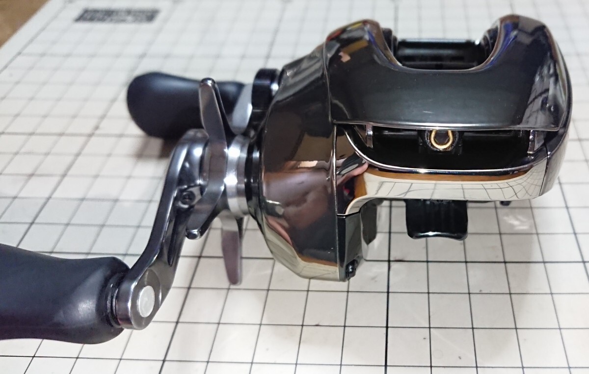 Yahoo!オークション -「アンタレス25」(シマノ) (ベイトリール