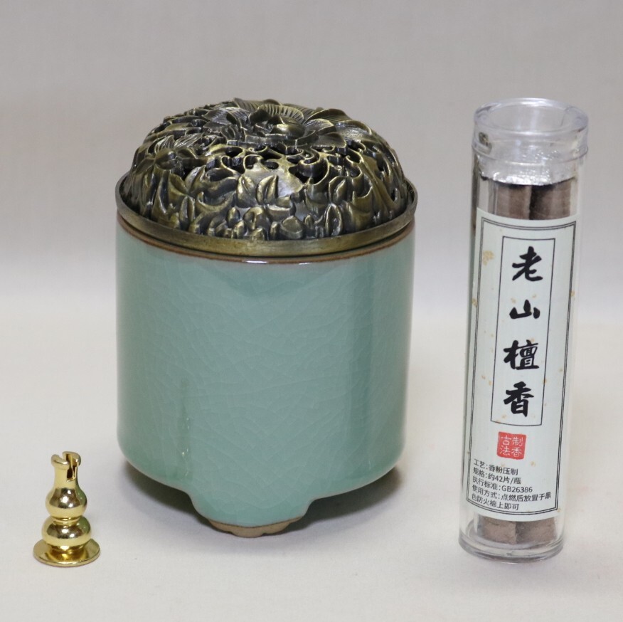 唐木の香炉、未使用 唐木の香炉、未使用