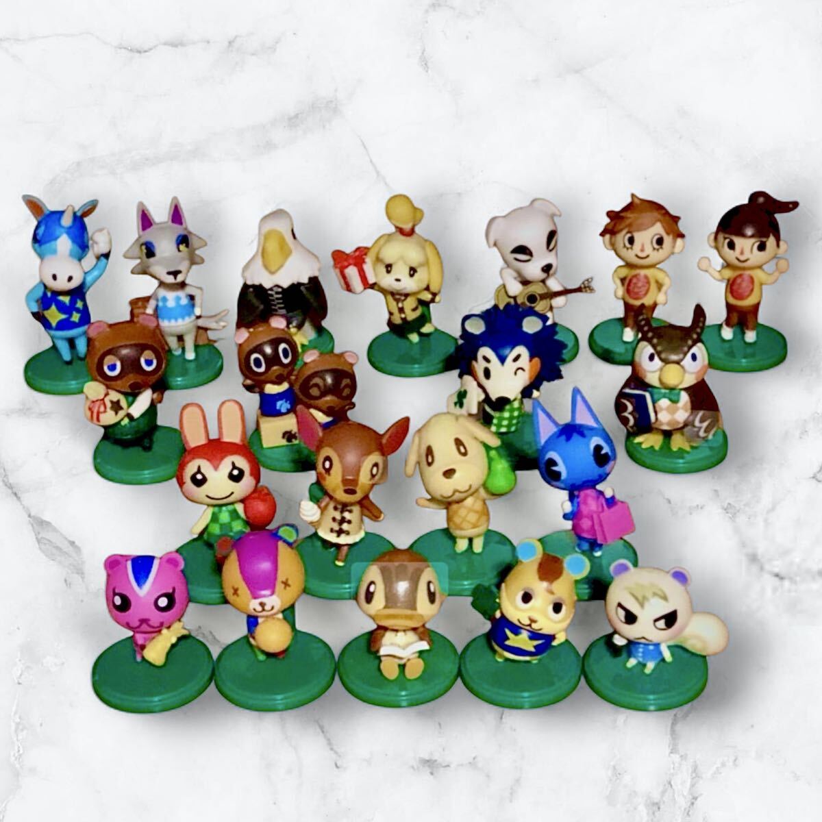 とびだせどうぶつの森 フィギュア 8体セット 3. 『リセットさん』『きぬよ』『まめきち＆つぶきち』のamiibo