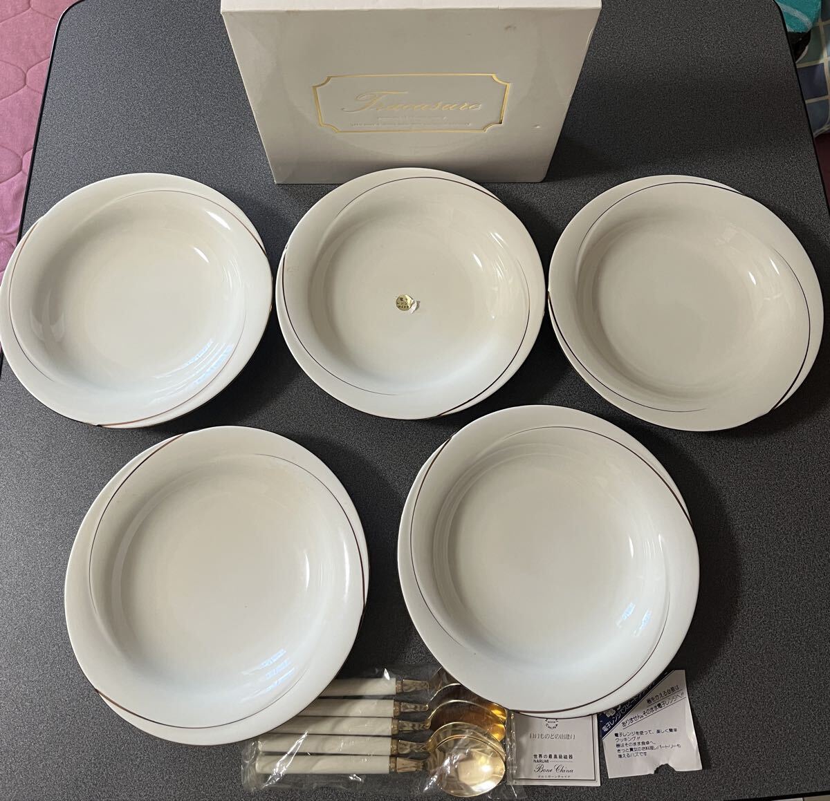 NA　新品　未使用品　DIBBERN ディバーン　プレート 皿　2枚セット NA 新品 未使用品 DIBBERN ディバーン プレート 皿 2枚セット