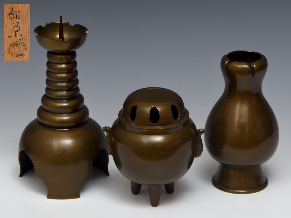 ろうそく立ての置物 銅器 稀少品 茶道具 重厚 極細工 工芸品 美術品 仏事 ろうそく立ての置物 銅器 稀少品 茶道具 重厚 極細工 工芸品