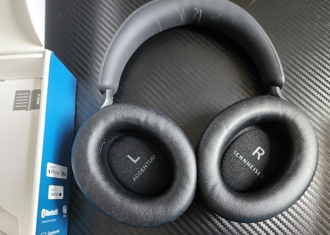 【送料込み】SENNHEISER　ヘッドホン　ACCENTUM　ワイヤレスヘッドホン　Wireless　美品に近い　ブラック_サムネイル画像5