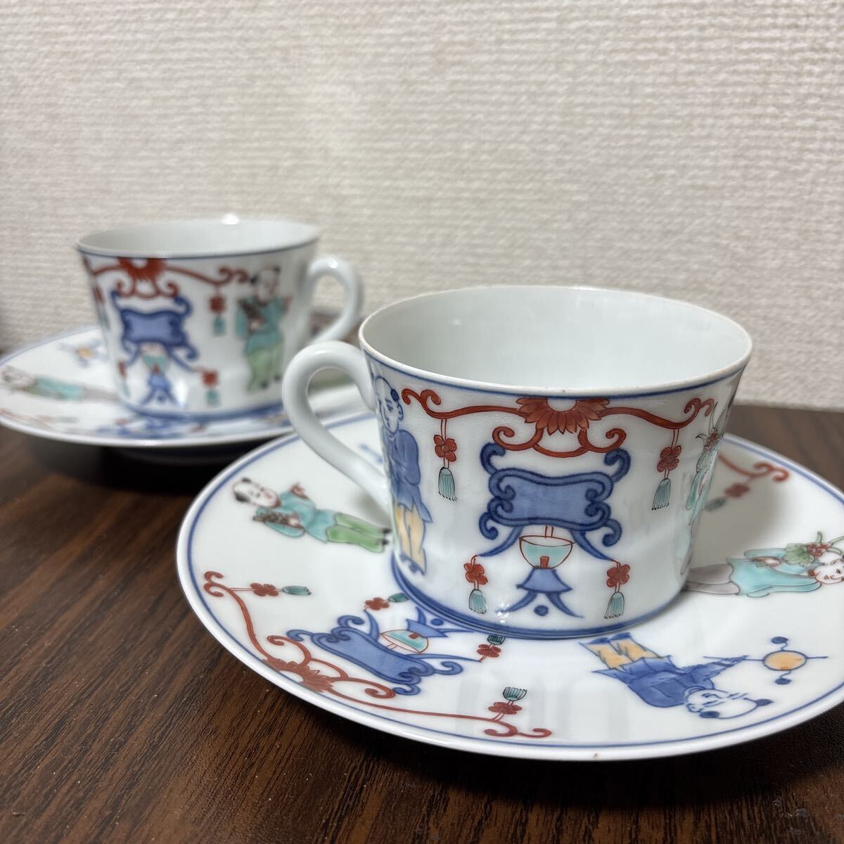 今右衛門 錦花絵 珈琲碗 4客セット箱あり 今右衛門 錦花絵 珈琲碗 4客セット箱あり - メルカリ