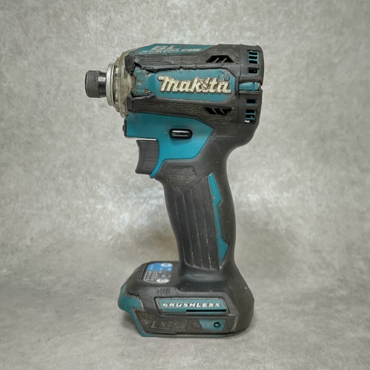 Makita - 新品♦未使用マキタインパクトドライバー14,4V Amazon | マキタ(Makita) 充電式インパクトドライバ 14.4V2Ah