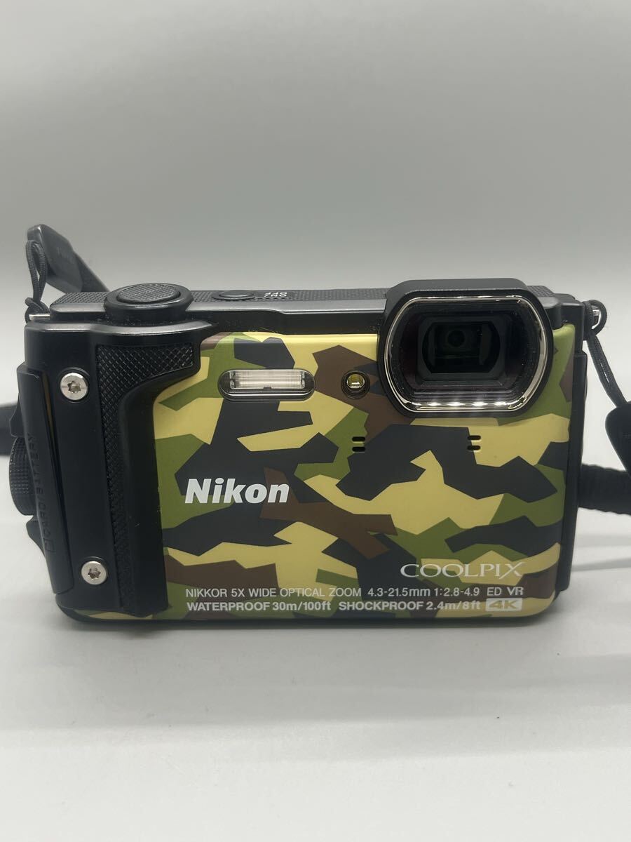 Yahoo!オークション -「デジタル迷彩」(ニコン) (コンパクトデジタル