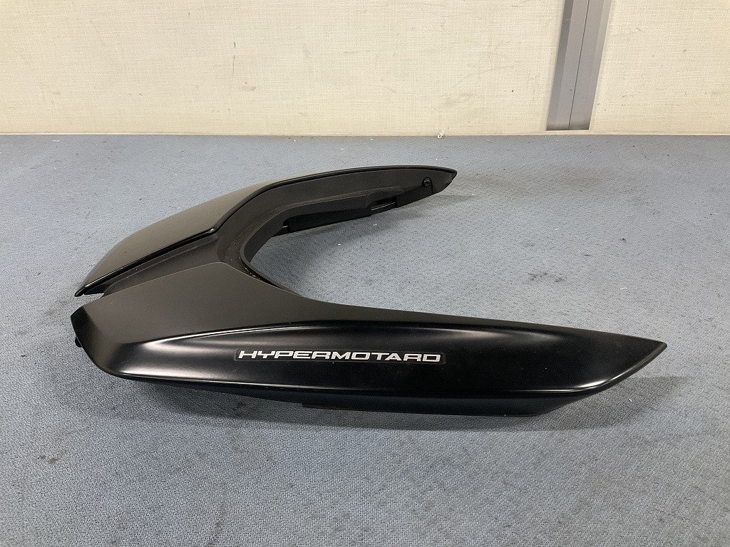 ハイパーストラーダ821リアカウル 200413】ドゥカティ ハイパーモタード 821（'13）◇ テール